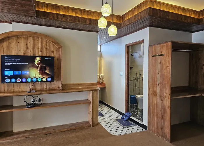Hotel Golden Orchid